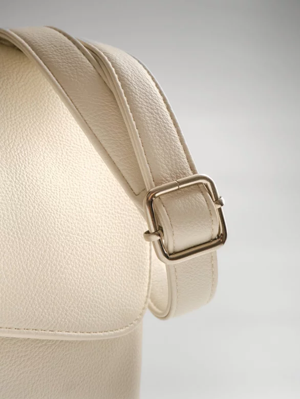 Сумка Gilda Tohetti 60614 l.beige Сумка Gilda Tohetti 60614 l.beige
