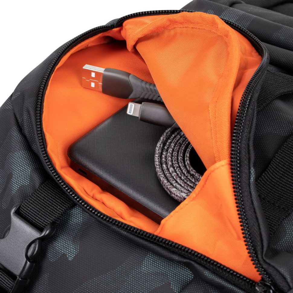 Рюкзак для ноутбука 17.3" RIVACASE, 7661 navy camo Рюкзак для ноутбука 17.3" RIVACASE, 7661 navy camo