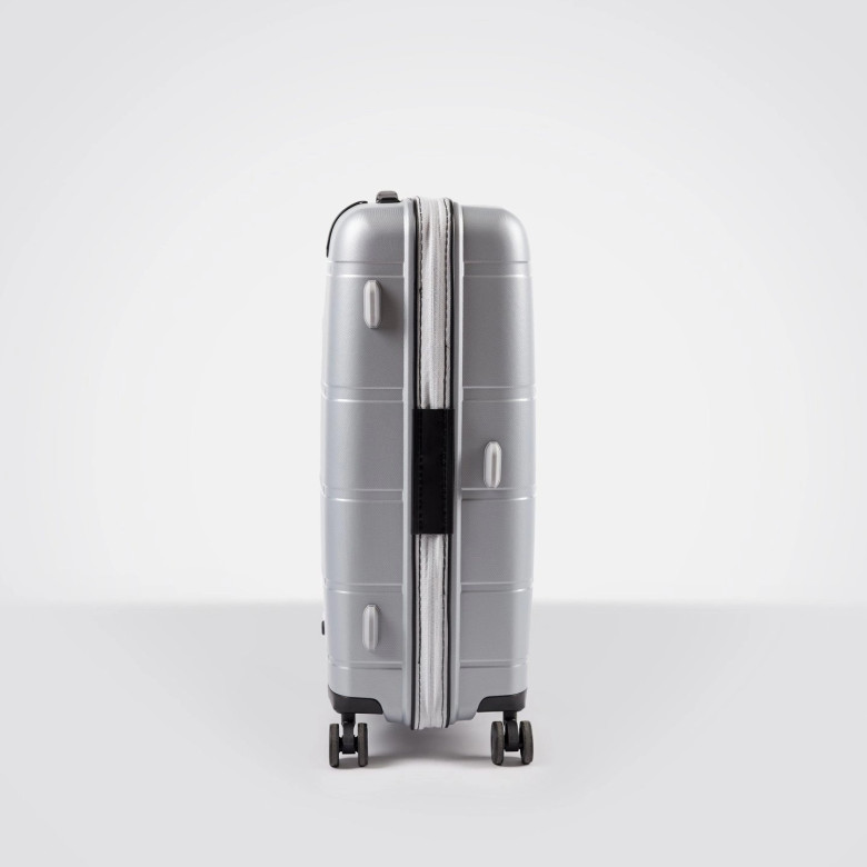 Чемодан Eberhart Link 32L 4 колеса 