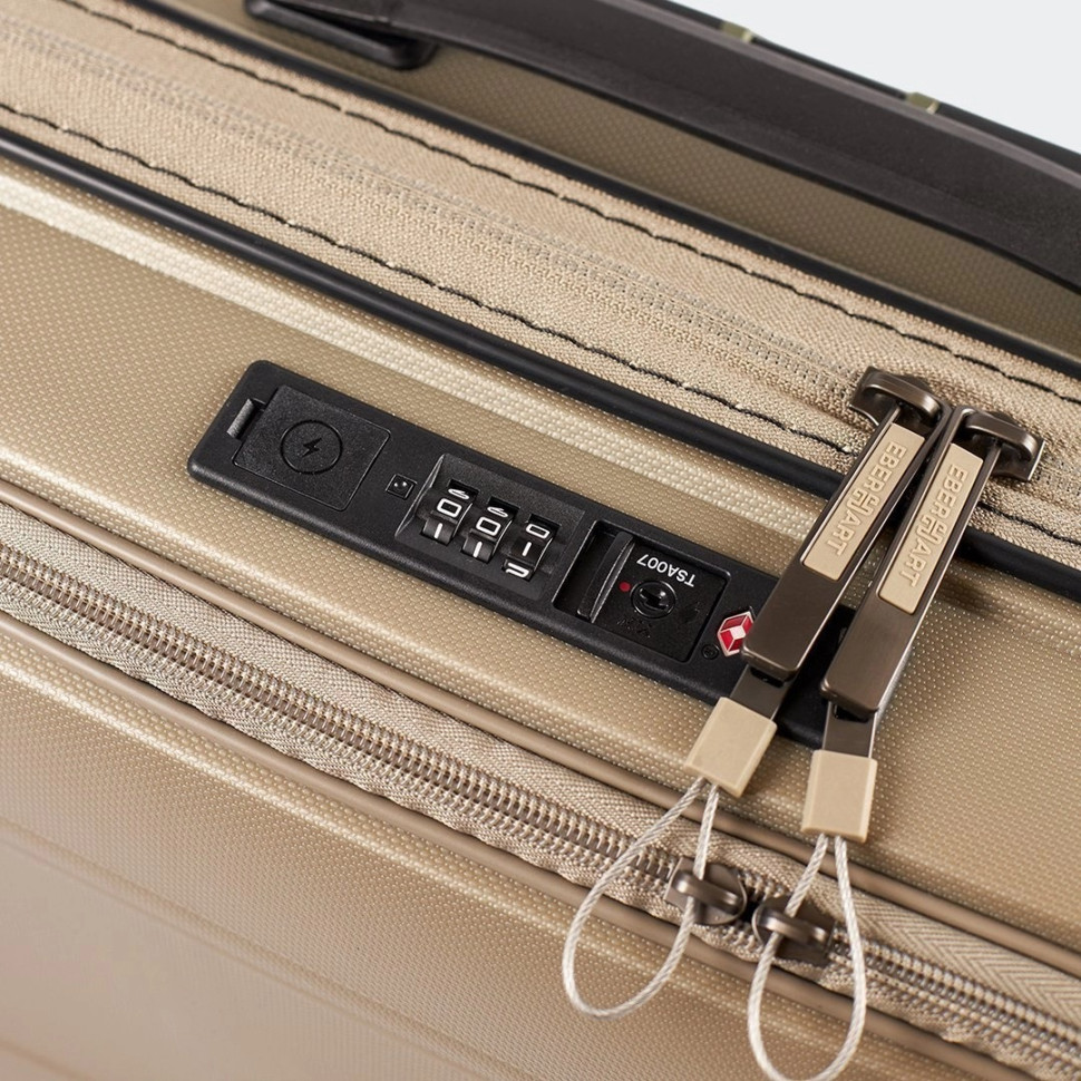 Чемодан Eberhart Link 32L 4 колеса Чемодан Eberhart Link 32L 4 колеса