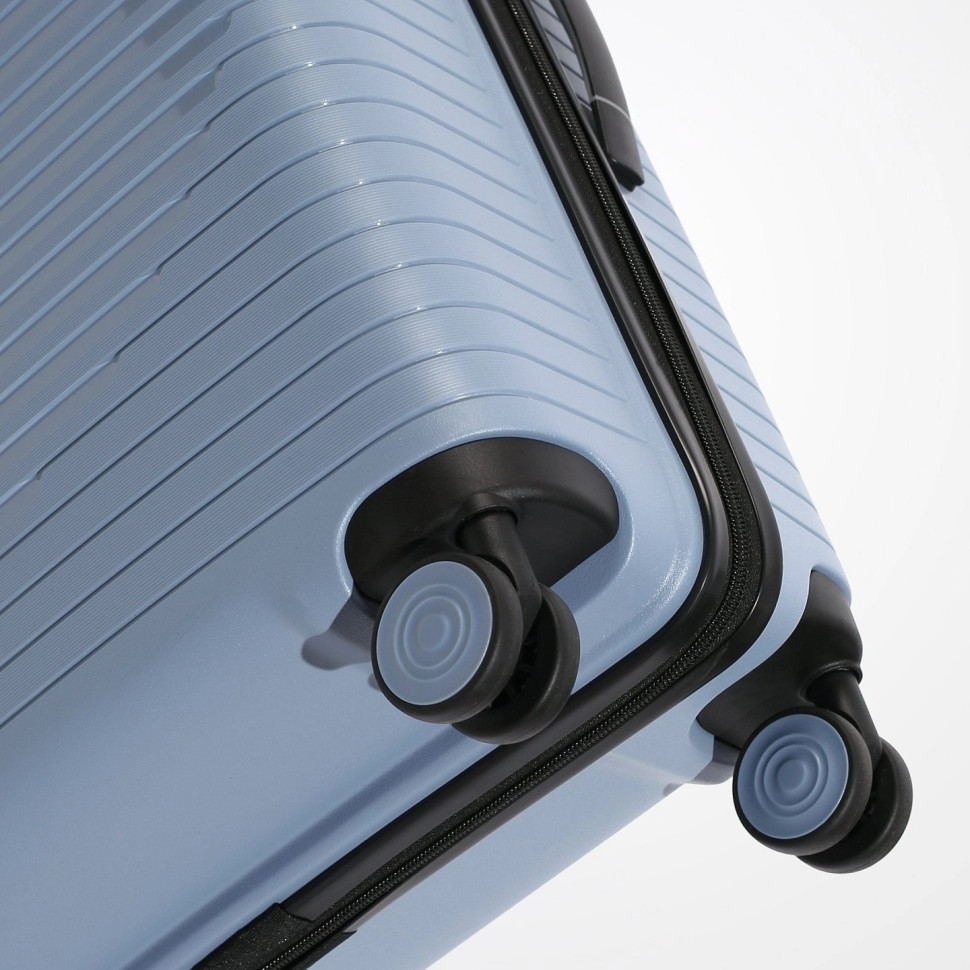 Чемодан Eberhart Eagle 50E-032 4 колеса серо-голубой