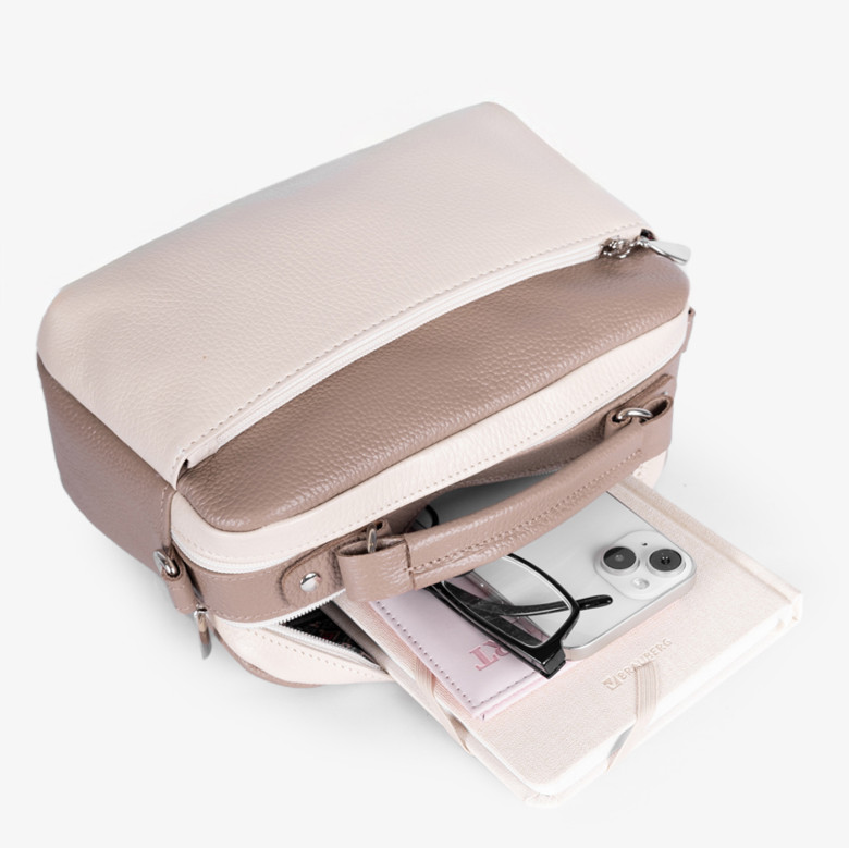 Сумка женская Sumkov Р-301 кремовая/капучино