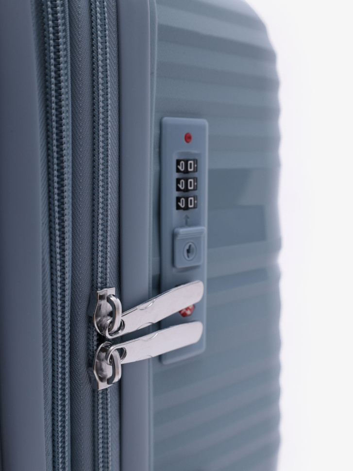 Чемодан Weina Б01-PP304 полипропилен Чемодан Weina Б01-PP304 полипропилен