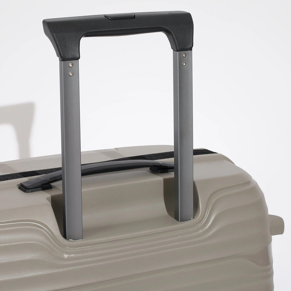 Чемодан Eberhart 46W Wave полипропилен 