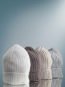 Шапка женская 11542 MARHATTER молочный (56-58)