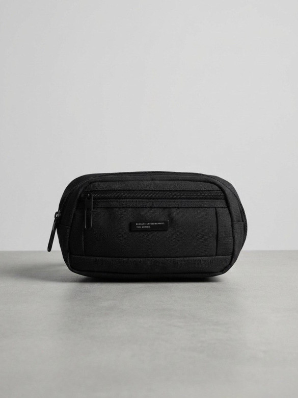 Сумка на пояс Baggins 80001 черная