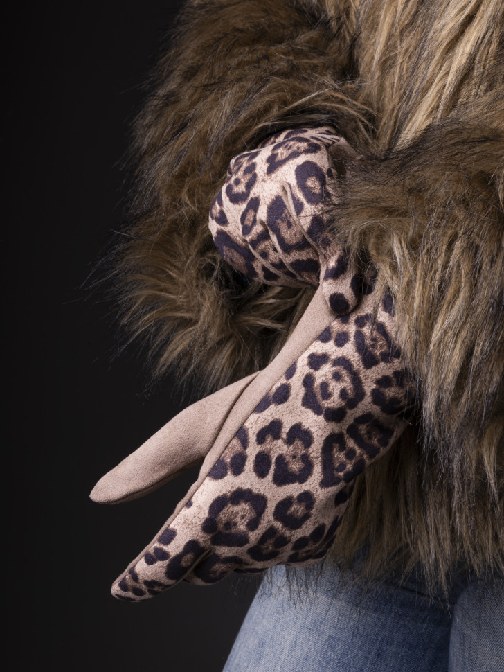 Перчатки женские Victory Леопард бежевые Перчатки женские Victory Леопард бежевые