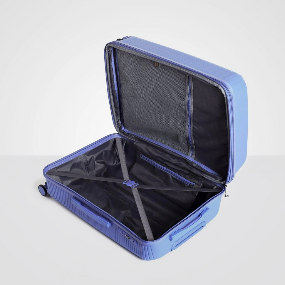 Чемодан Eberhart 49M Miracle полипропилен  Чемодан Eberhart 49M Miracle полипропилен