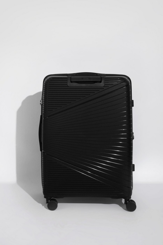 Чемодан Eberhart 49M Miracle полипропилен  Чемодан Eberhart 49M Miracle полипропилен