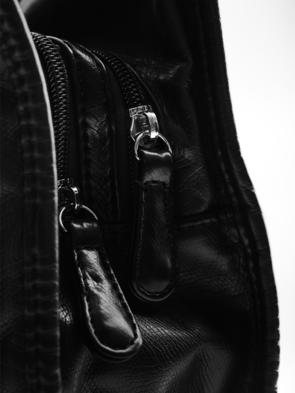 Сумка Runyi 9819 black Сумка Runyi 9819 black