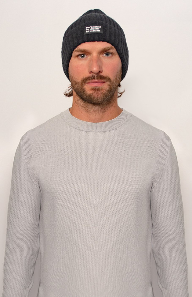 Мужская шапка 12106 MARHATTER черная