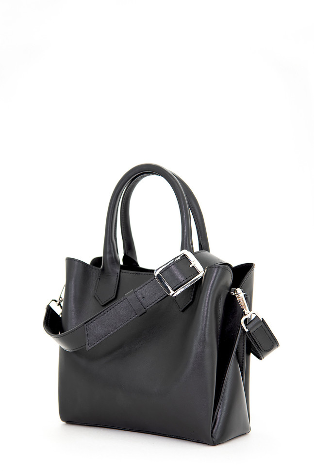 Сумка женская Protege Ц-599.8 чёрная гладкая