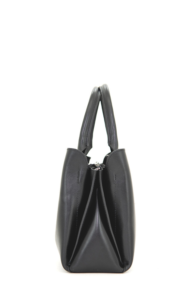 Сумка женская Protege Ц-599.8 чёрная гладкая