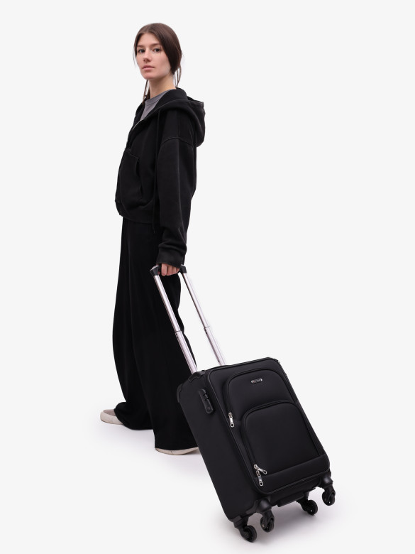 Чемодан для ручной клади Rion+, 453/4  18"