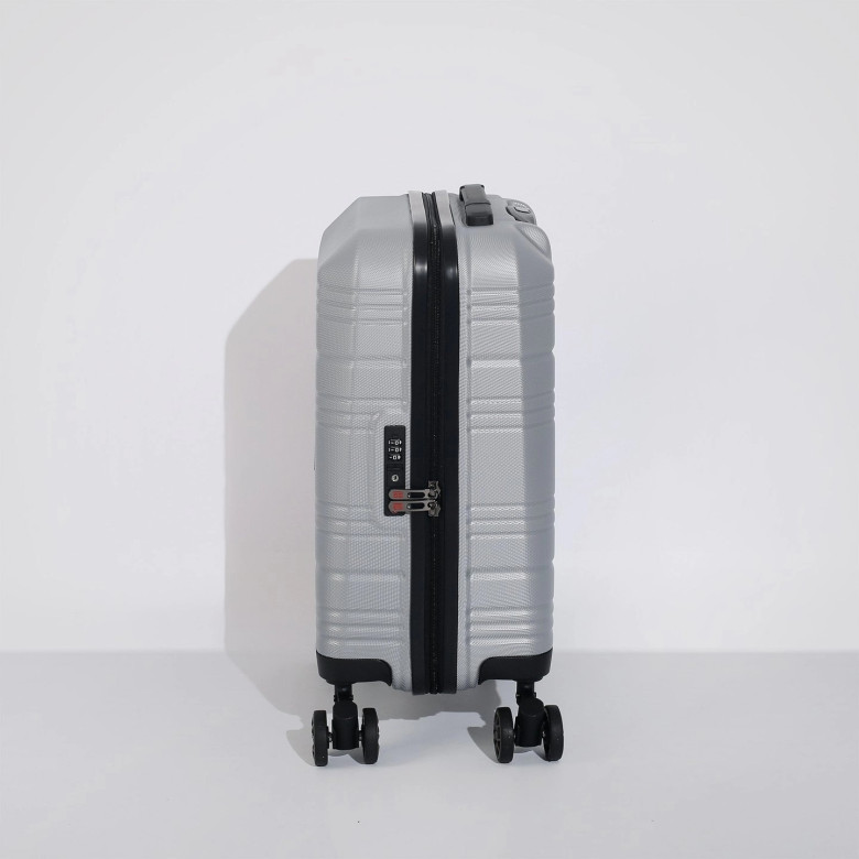 Чемодан Eberhart 01B Bounce 4 колеса Чемодан Eberhart 01B Bounce 4 колеса