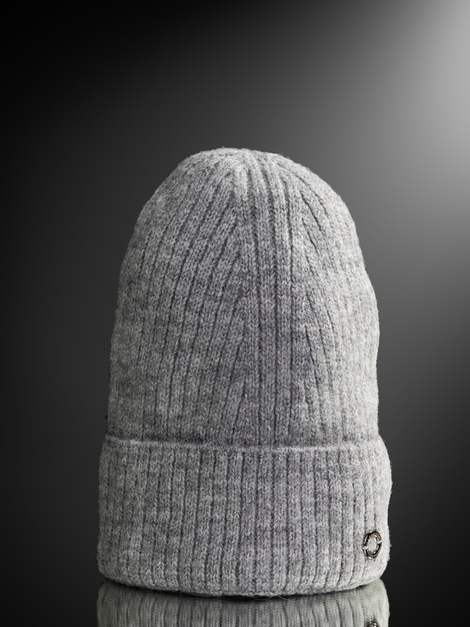 Шапка женская 13180 MARHATTER серый (56-58)