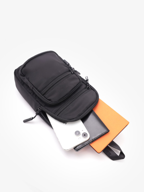 Рюкзак на одно плечо An 65367 черный