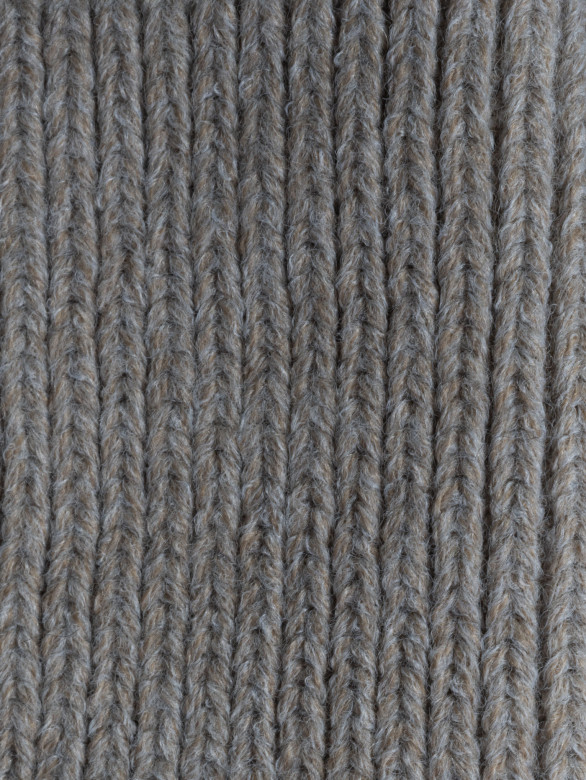 Шапка женская 12089 MARHATTER бежевый (56-58)